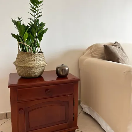 Casa Lucia Apartment *